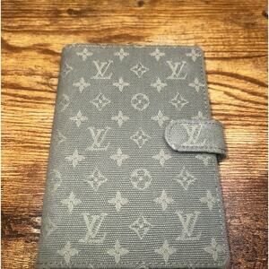 Vintage Louis Vuitton Agenda - Olive Green
